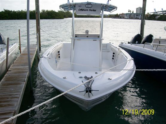 2010  22ft SeaChaser CC Boat Rental